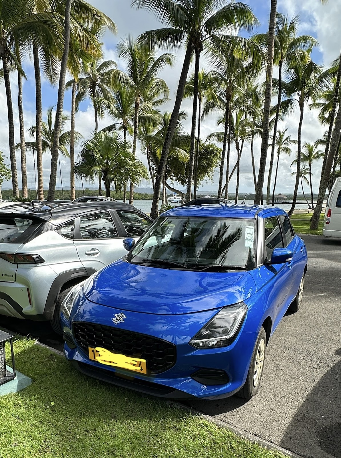 Royal Adventure Cars - Photo 1